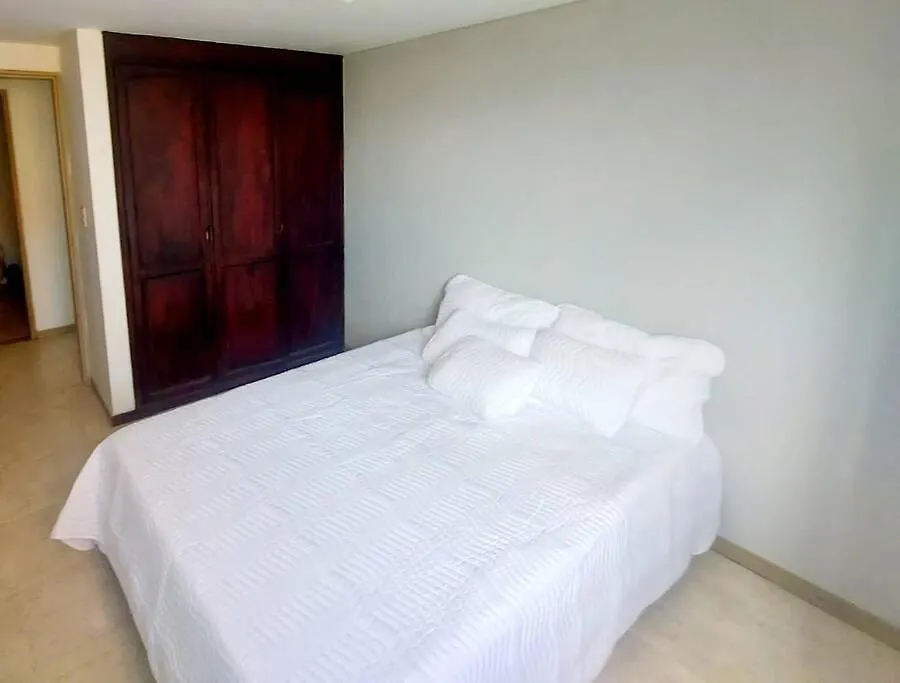 3 Habitaciones, Hermoso Apartamento, Exelente Ubicacion En El Sur De Cali 0*,
